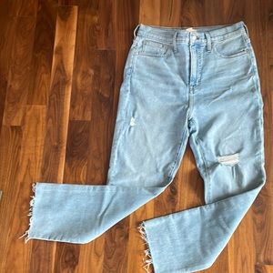 Like new Madewell, light blue Jean, the perfect vintage Jean, size 28